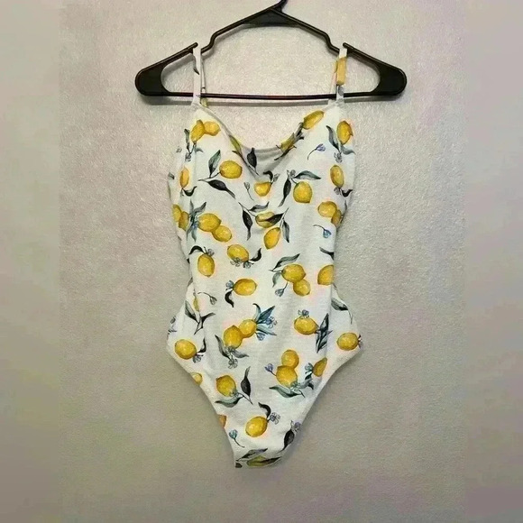 Jessica Simpson LEMONS Nice Lemons Tie-Waist One-Piece Swimsuit Size M - Picture 2 of 12